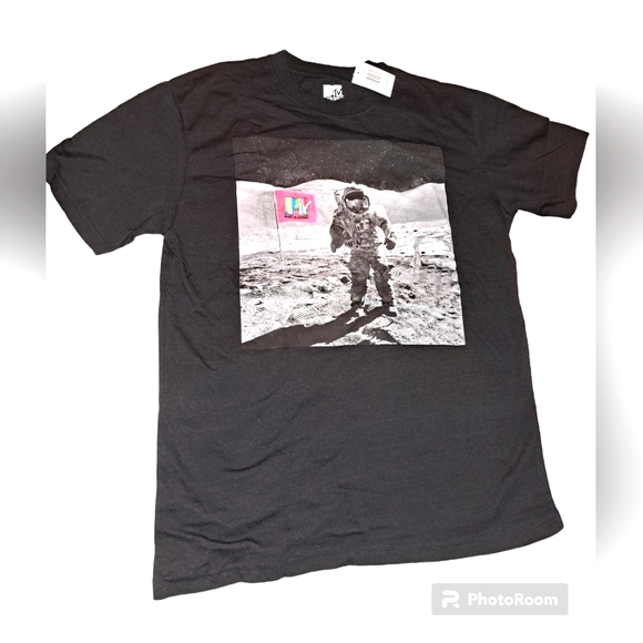 🆕️Mens MTV Astronaut On Moon Tee Shirt Sz L - Picture 1 of 4